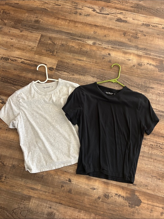 Abercrombie & Fitch Tops - Abercrombie & Fitch Soft Essentials Duo Tees - Black & Light Gray